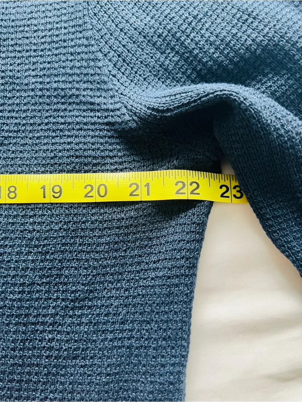Suitsupply Deep Blue V-Neck Button Cardigan